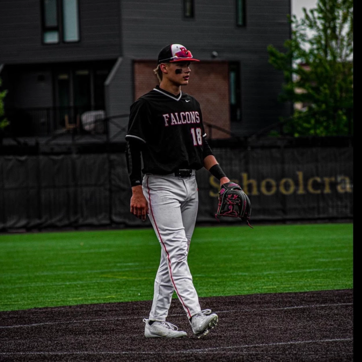 DALLAS TERSKI in look 7 look