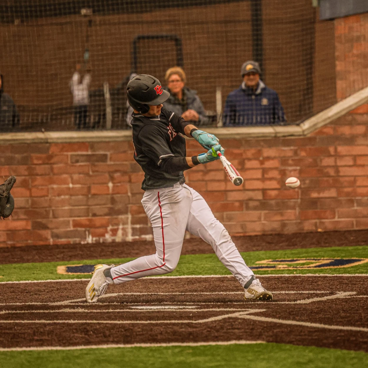 DALLAS TERSKI in look 6 look