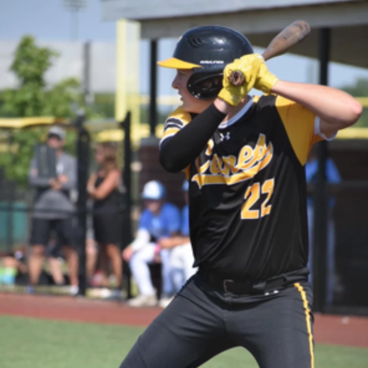 CASH MOCZYDLOWSKY in look 4 look