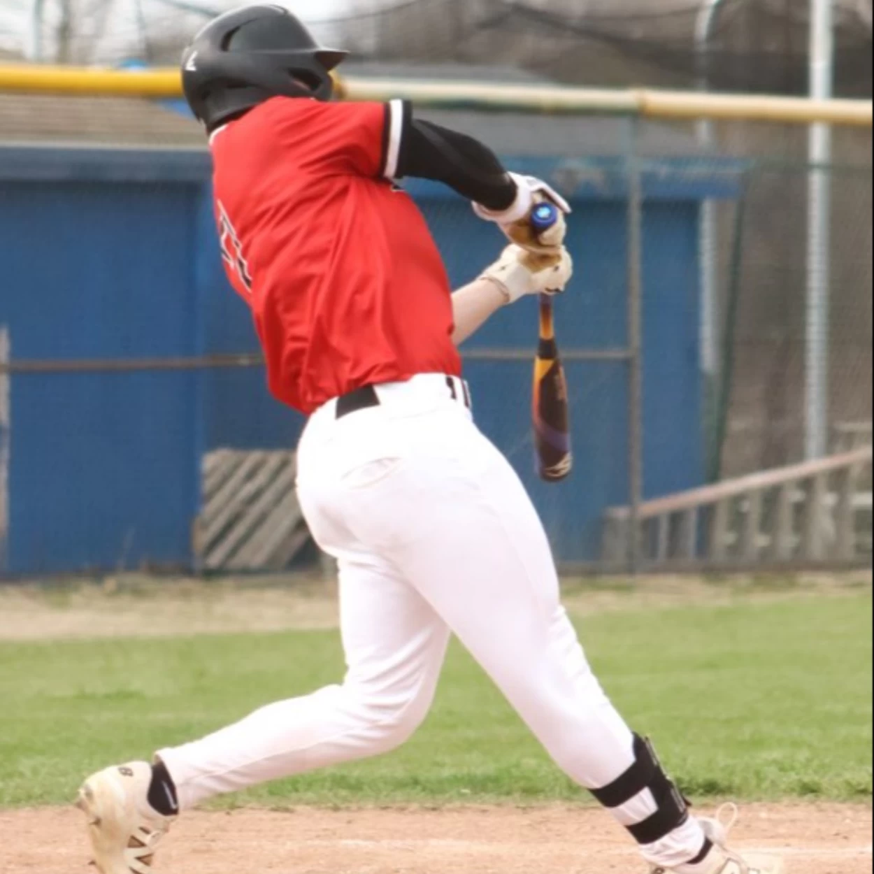 NOAH BANAS in look 4 look