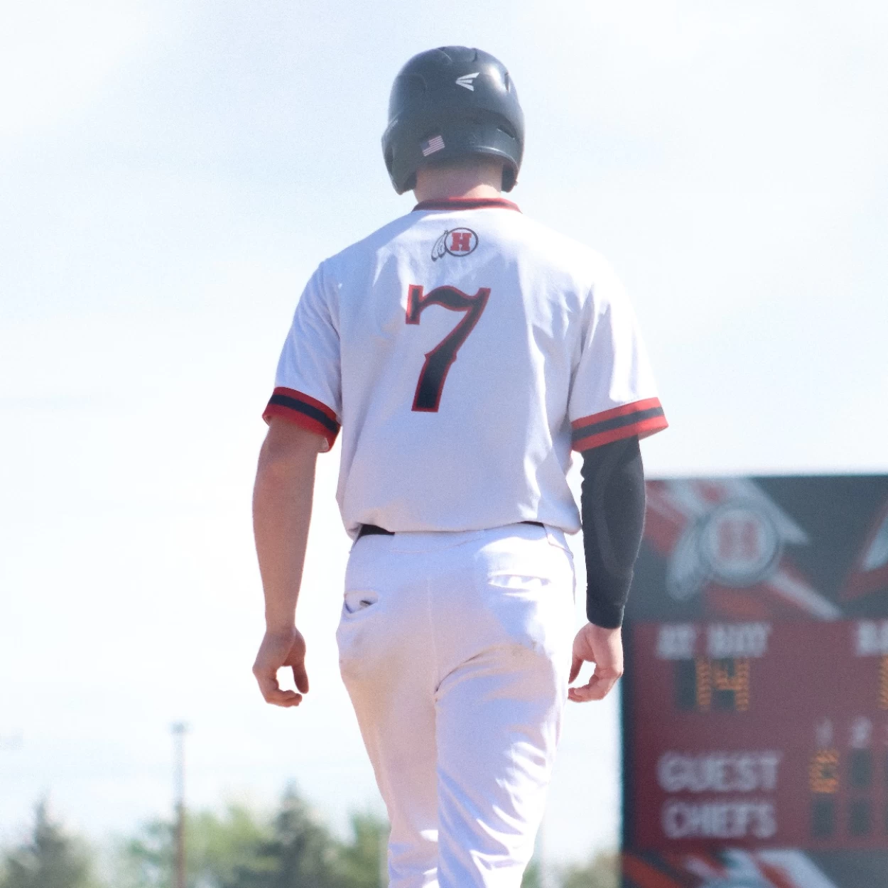 NOAH BANAS in look 6 look