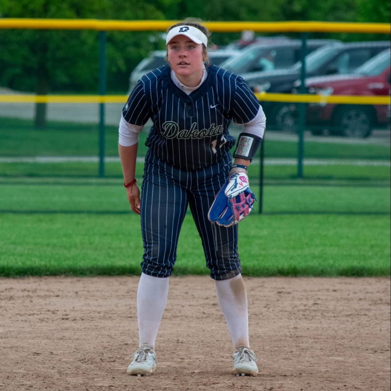 KILEY PHELAN in look 1 look