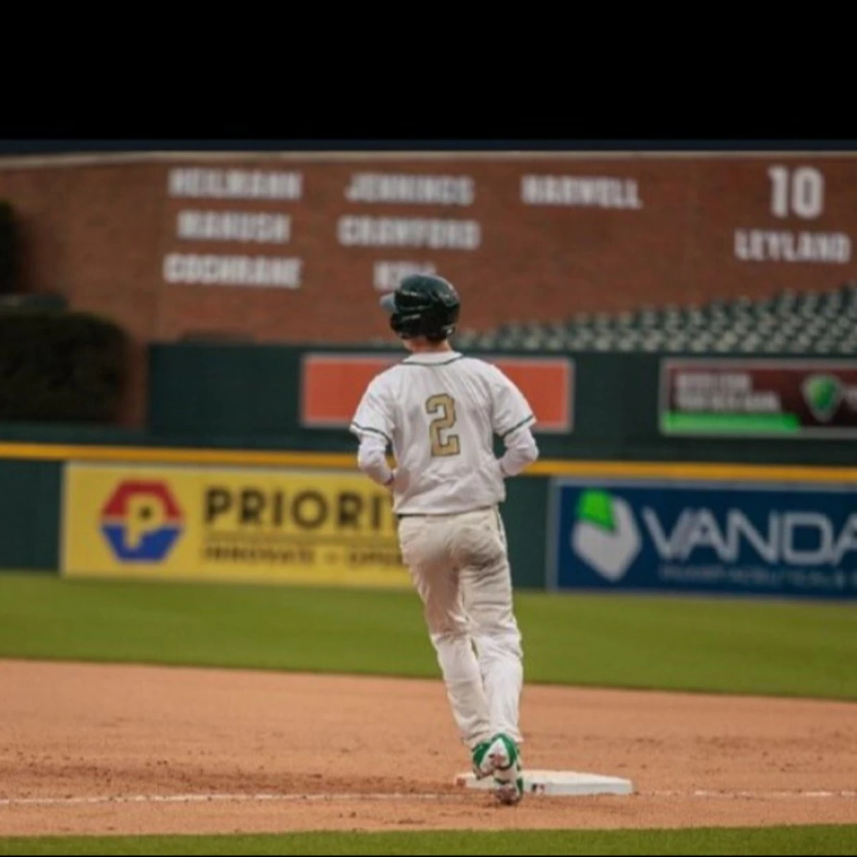 BRODY MATELIC in look 4 look