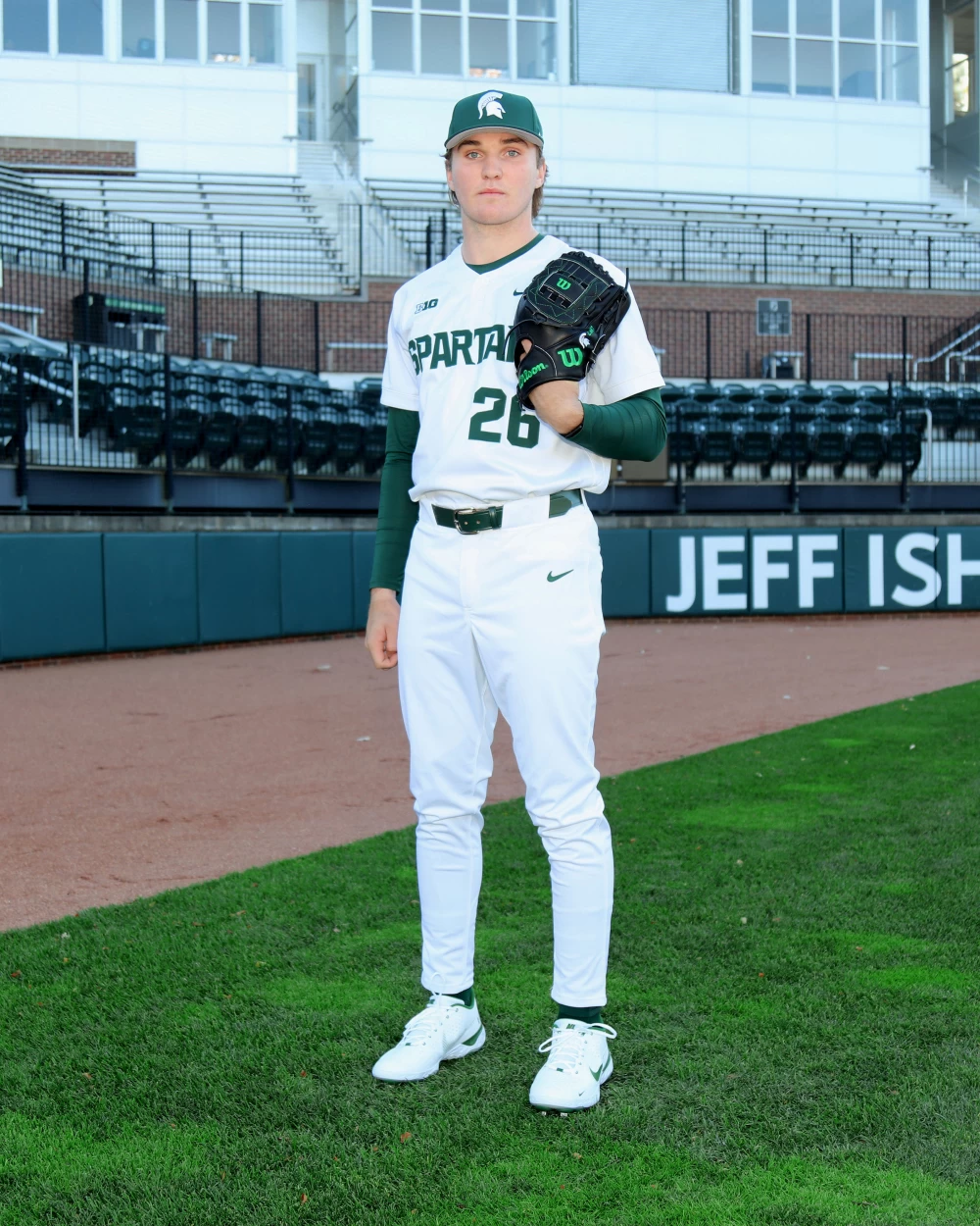 ANDREW EVERSON in look 3 look