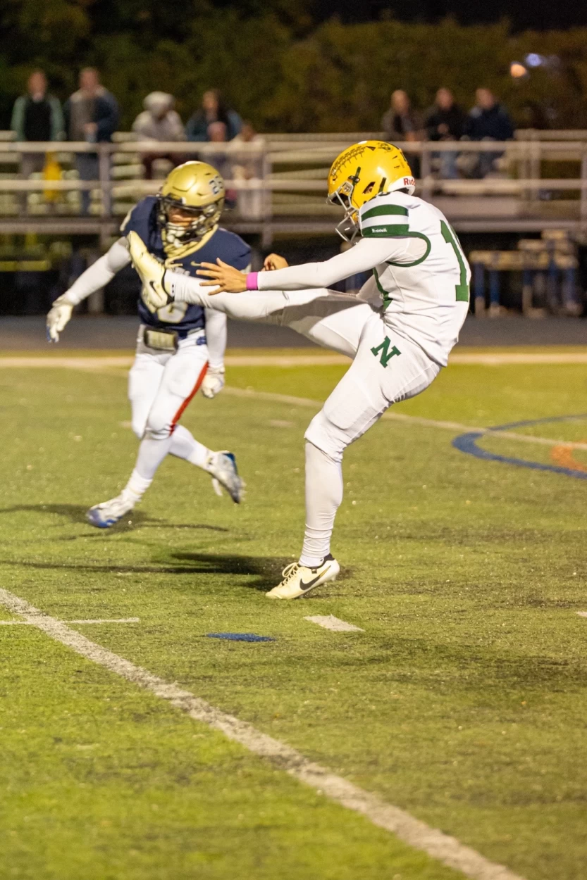 BEN SAVICH in look 6 look