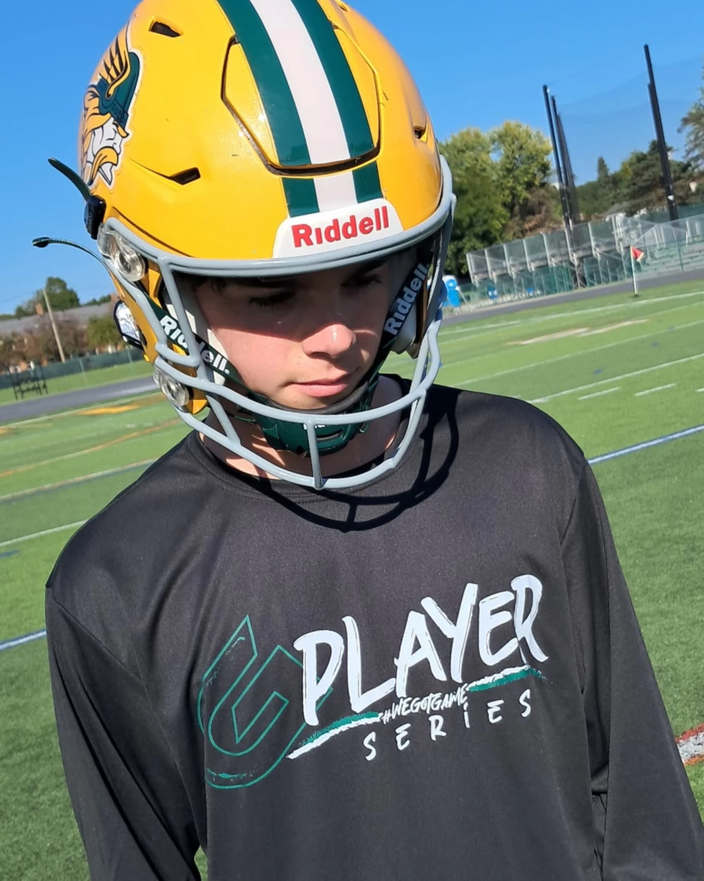 BEN SAVICH in look 2 look